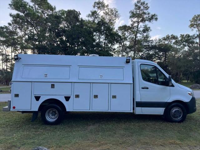 2019 Freightliner Sprinter Base