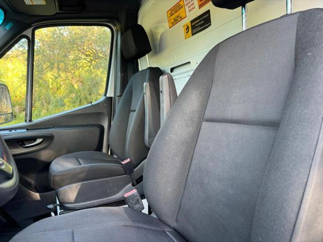 2019 Freightliner Sprinter Base