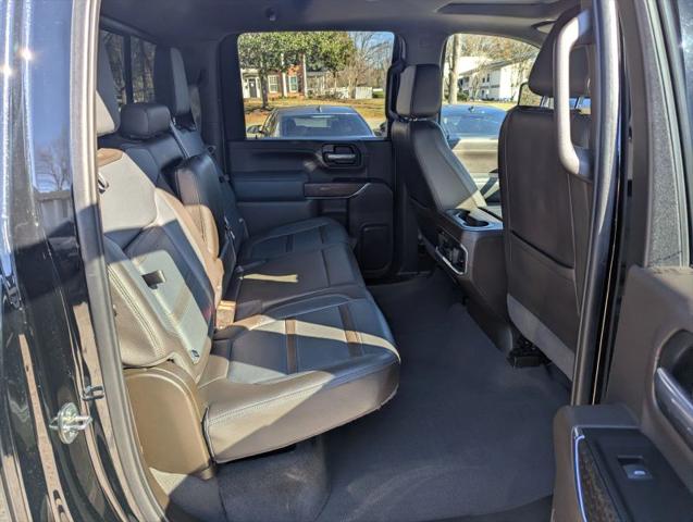 2023 GMC Sierra 3500HD 4WD Crew Cab Standard Bed Denali