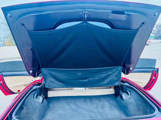 2005 Chevrolet Corvette Base