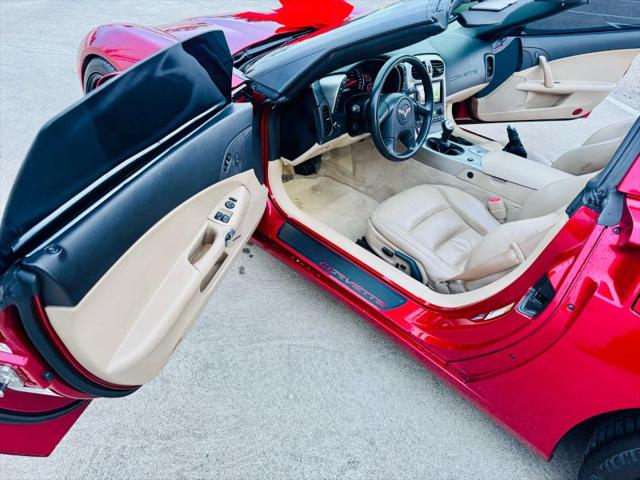 2005 Chevrolet Corvette Base