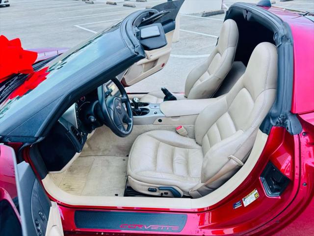 2005 Chevrolet Corvette Base
