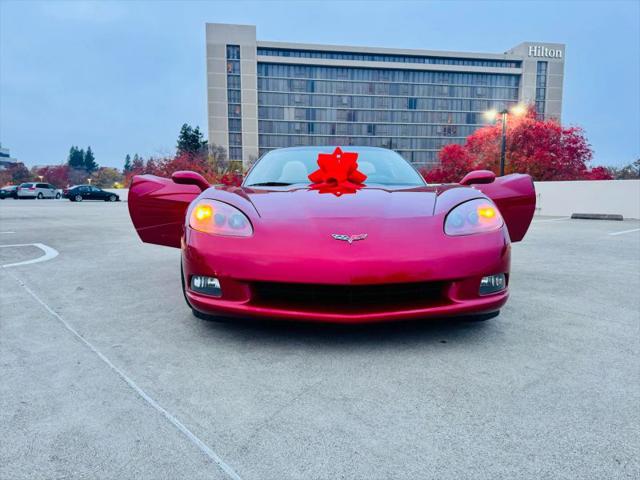 2005 Chevrolet Corvette Base