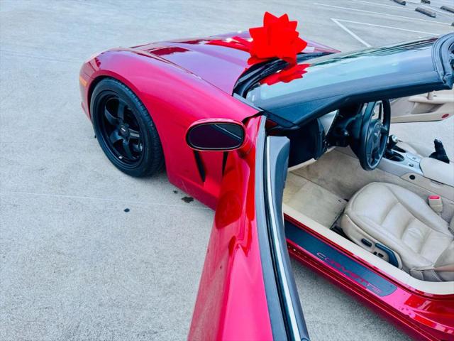 2005 Chevrolet Corvette Base