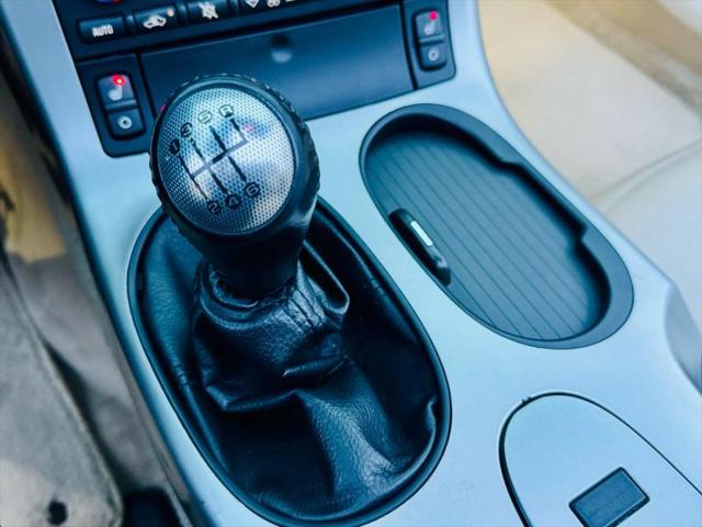 2005 Chevrolet Corvette Base