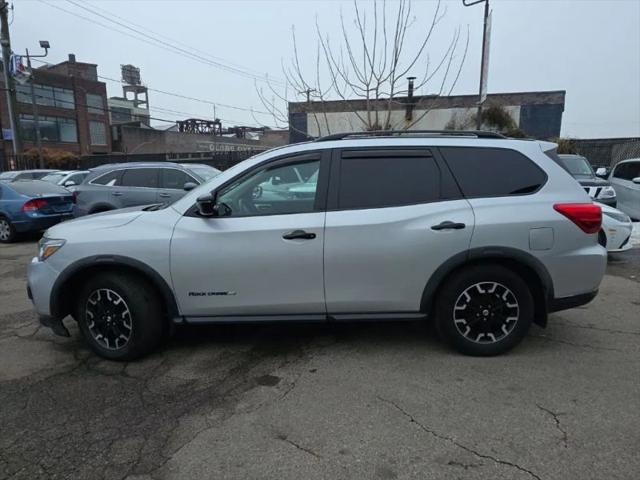 2019 Nissan Pathfinder SV