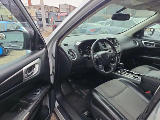 2019 Nissan Pathfinder SV