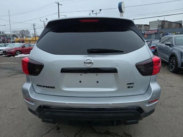 2019 Nissan Pathfinder SV