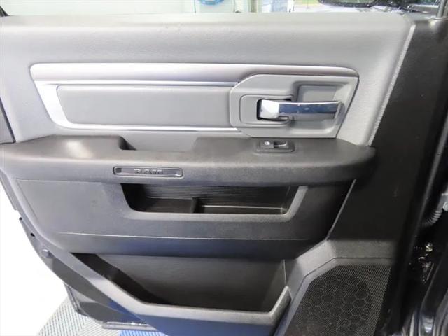 2021 Ram 1500 SLT Crew Cab 4x4 57 Box