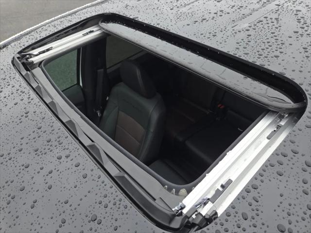 2026 Honda Ridgeline Black Edition Two-Tone