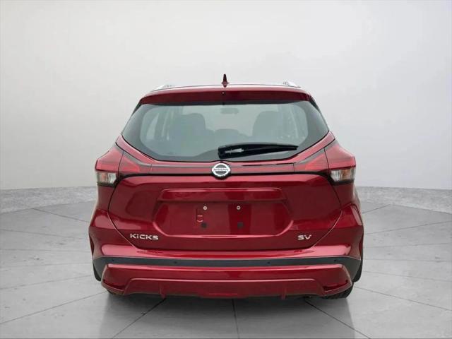 2021 Nissan Kicks SV Xtronic CVT