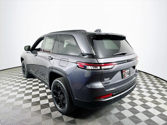 2025 Jeep Grand Cherokee Altitude X 4x4