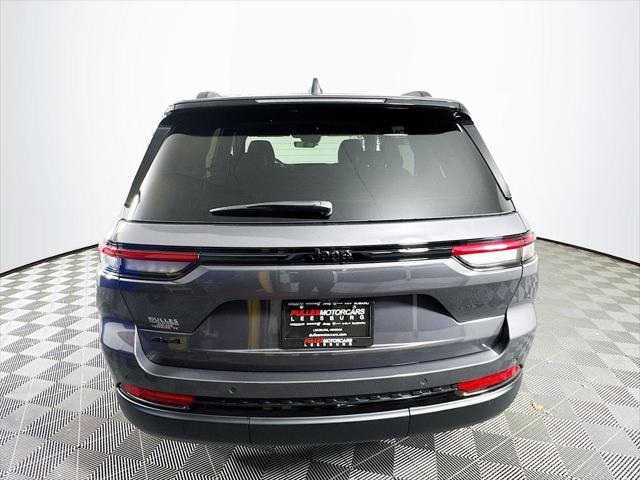 2025 Jeep Grand Cherokee Altitude X 4x4