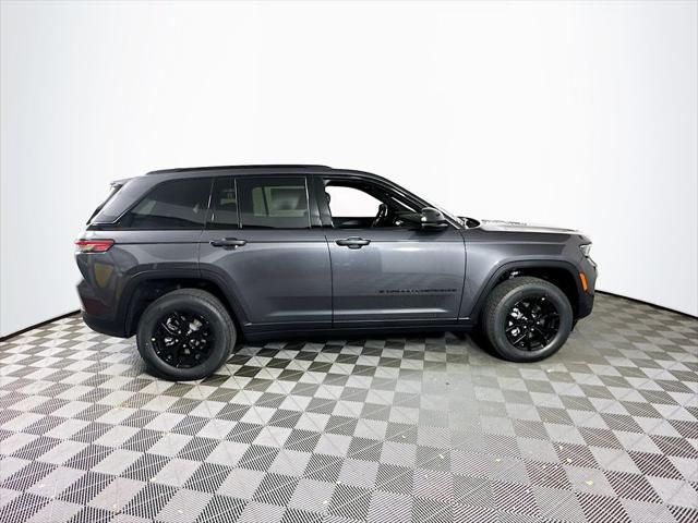 2025 Jeep Grand Cherokee Altitude X 4x4