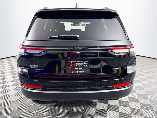 2025 Jeep Grand Cherokee Altitude X 4x4