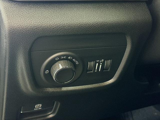 2025 Jeep Grand Cherokee Altitude X 4x4