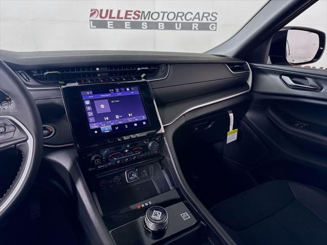 2025 Jeep Grand Cherokee Altitude X 4x4