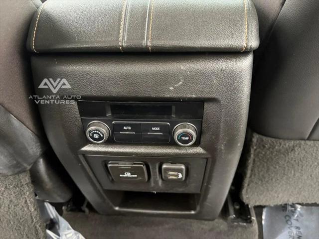 2020 Chevrolet Traverse AWD LT Leather