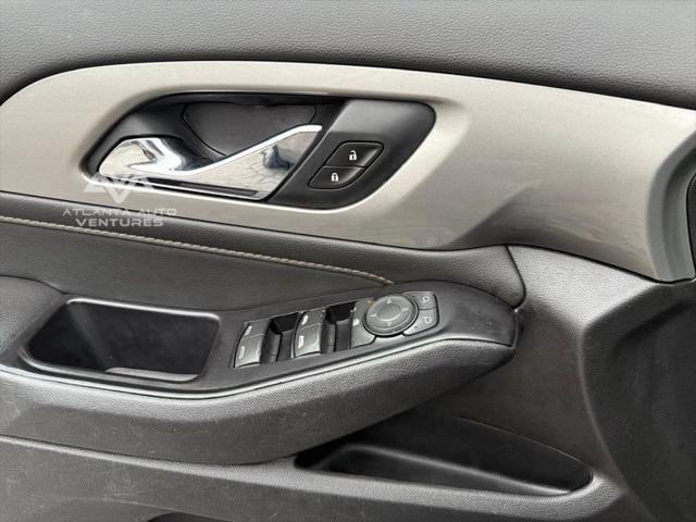 2020 Chevrolet Traverse AWD LT Leather