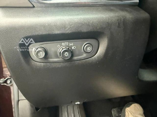 2020 Chevrolet Traverse AWD LT Leather