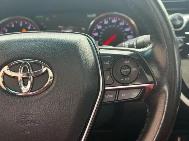 2020 Toyota Camry XSE