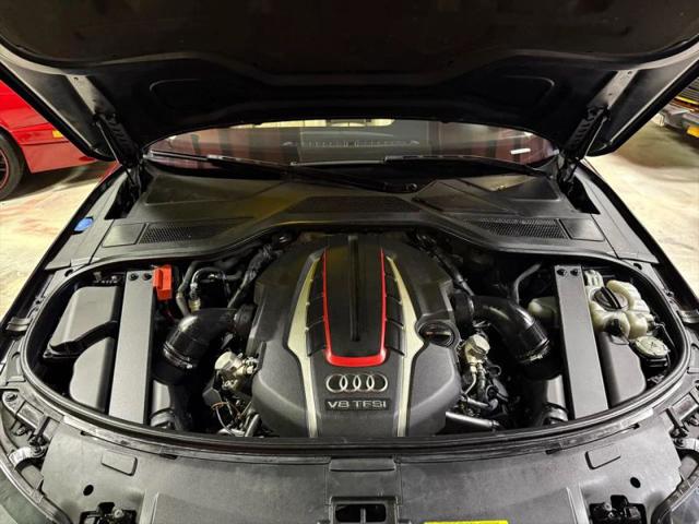 2013 Audi S8 4.0T