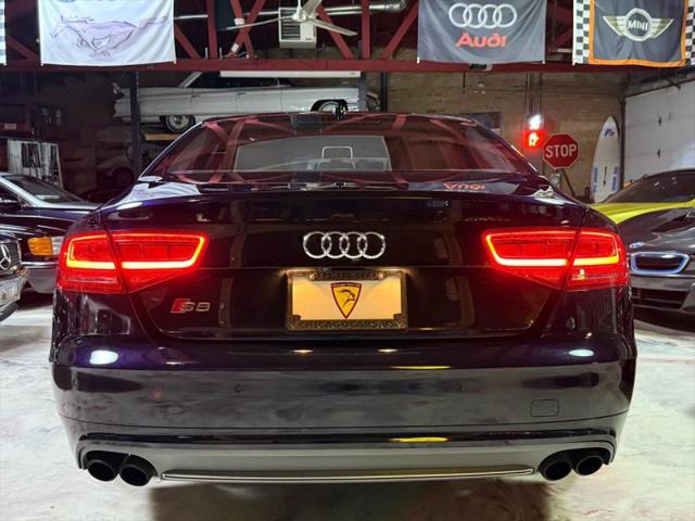 2013 Audi S8 4.0T