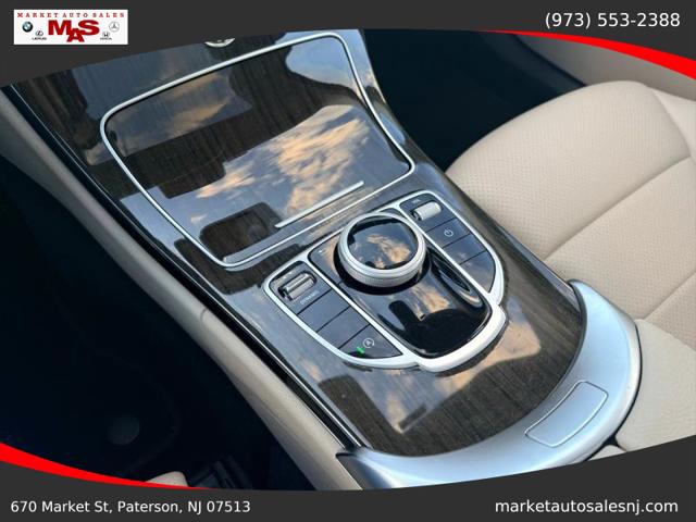 2017 Mercedes-Benz C-CLASS C 300 Luxury 4MATIC