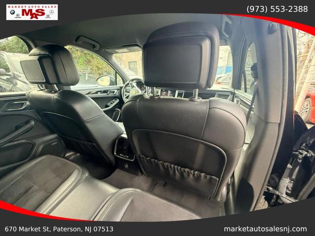 2018 Porsche Macan Base