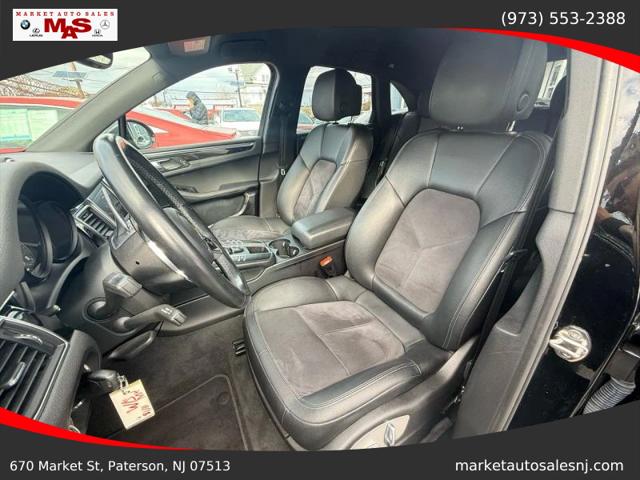 2018 Porsche Macan Base
