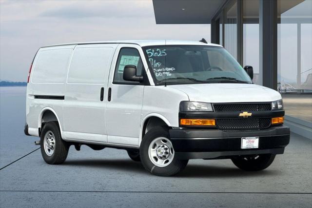 2025 Chevrolet Express Cargo Van RWD 2500 Regular Wheelbase WT