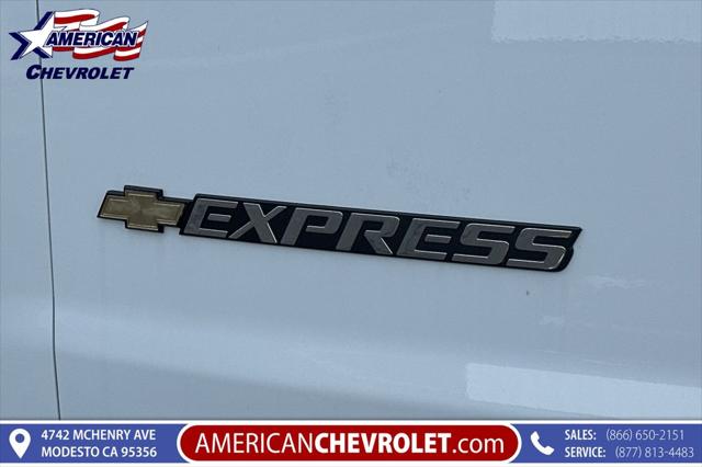 2025 Chevrolet Express Cargo Van RWD 2500 Regular Wheelbase WT