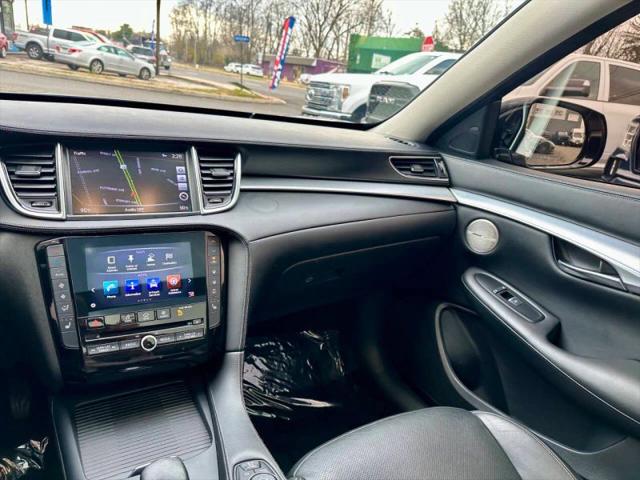 2019 INFINITI QX50 ESSENTIAL