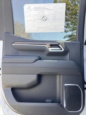 2026 Chevrolet Silverado 1500 4WD Crew Cab Short Bed RST