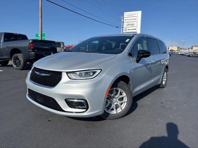 2026 Chrysler Pacifica Select for sale in Branson, MO