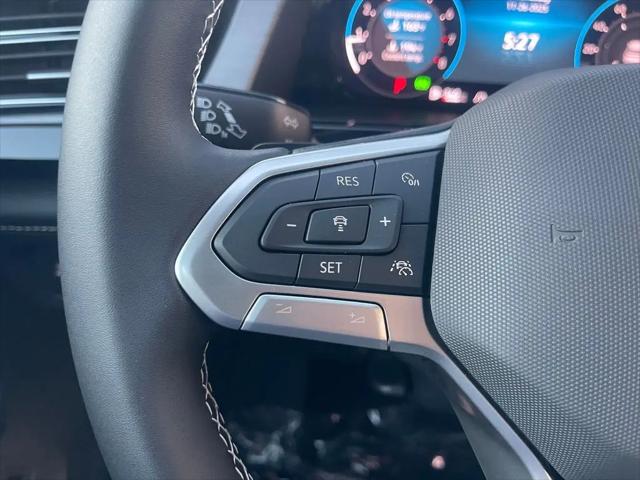 2026 Volkswagen Atlas Cross Sport SE with Technology