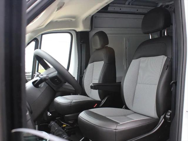 2026 Ram ProMaster 2500 Cargo Van Tradesman High Roof 159" WB w/Pass Seat