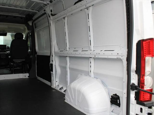2026 Ram ProMaster 2500 Cargo Van Tradesman High Roof 159" WB w/Pass Seat