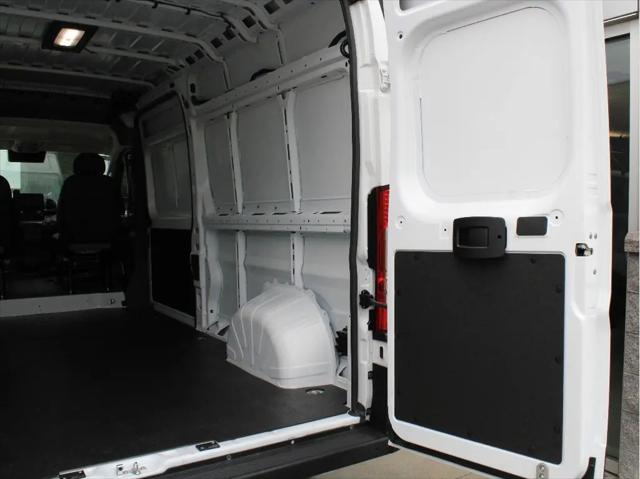 2026 Ram ProMaster 2500 Cargo Van Tradesman High Roof 159" WB w/Pass Seat