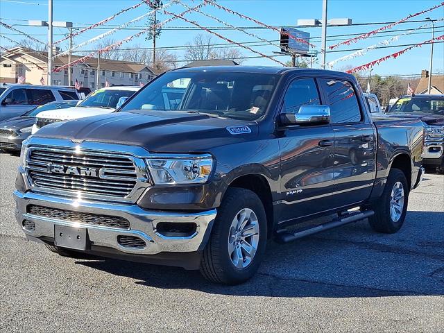 2024 RAM 1500 Laramie Crew Cab 4x4 57 Box