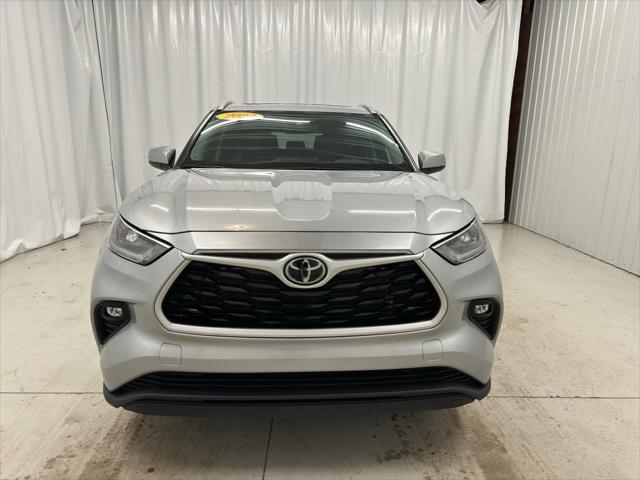 2022 Toyota Highlander XLE 2022 Toyota Highlander XLE