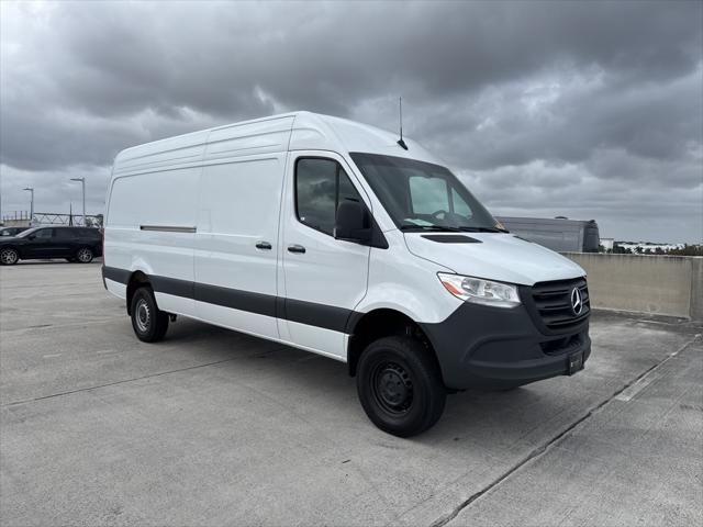 2024 Mercedes-Benz Sprinter 2500 Cargo 170 WB