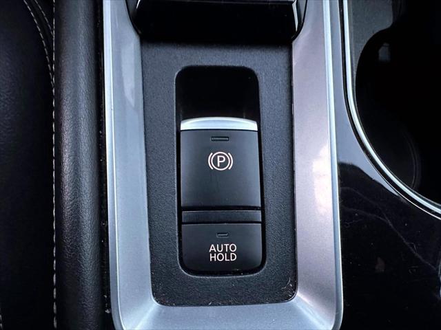 2020 Nissan Altima Platinum Intelligent AWD [26]