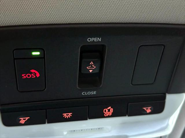 2020 Nissan Altima Platinum Intelligent AWD [32]