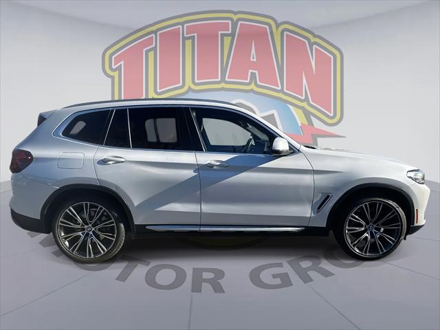 2022 BMW X3 xDrive30i [1]