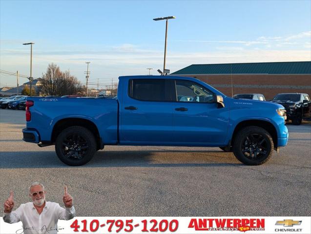 2025 Chevrolet Silverado 1500 4WD Crew Cab Short Bed Custom
