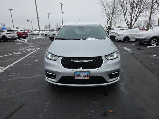 2024 Chrysler Pacifica Touring L 2024 Chrysler Pacifica Touring L