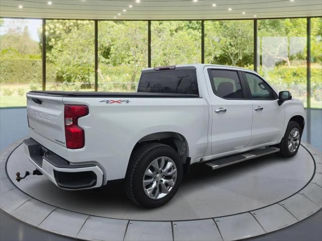 2023 Chevrolet Silverado 1500 4WD Crew Cab Short Bed Custom 2023 Chevrolet Silverado 1500 4WD Crew Cab Short Bed Custom