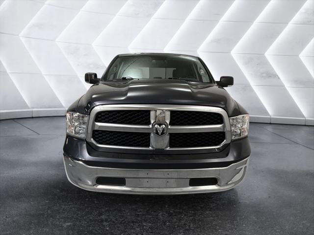 2020 RAM 1500 Classic SLT Crew Cab 4x2 64 Box 2020 RAM 1500 Classic SLT Crew Cab 4x2 64 Box