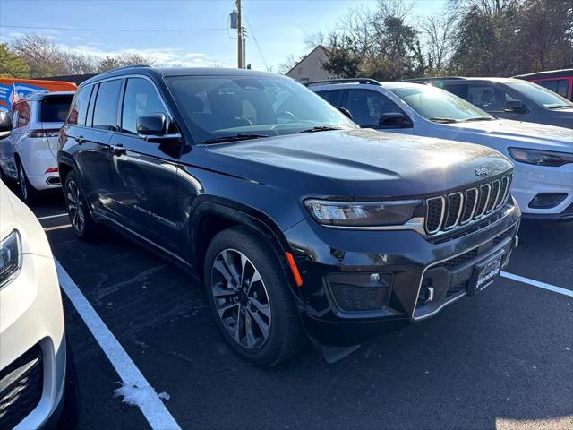 2023 Jeep Grand Cherokee Overland 4x4 2023 Jeep Grand Cherokee Overland 4x4